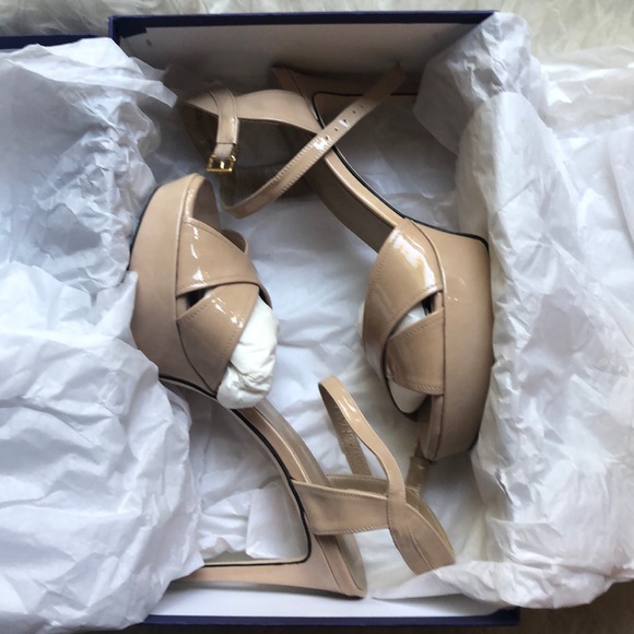 Stuart Weitzman Shoes - Stuart Weitzman Aniline Platform Pumps